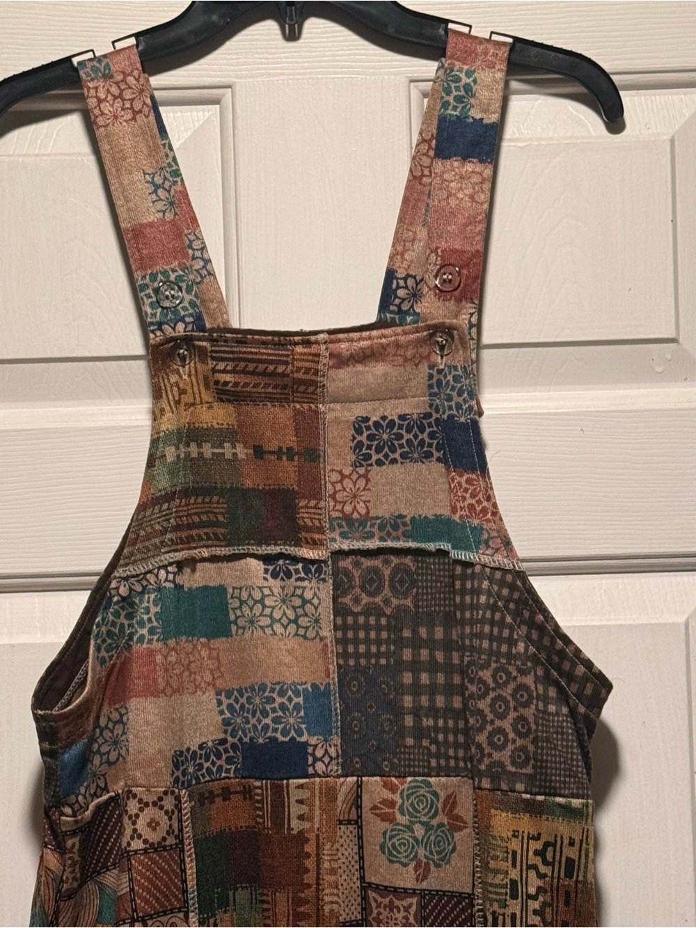 Yak & Yeti NWT Patchwork Print Jumper in Multicolor - Picture 4 of 8